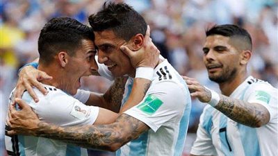 الشوط الأول.. تعادل الأرجنتين مع فرنسا