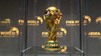 السياسة والكرة.. هكذا أفسدت الرشاوى المونديال العالمي