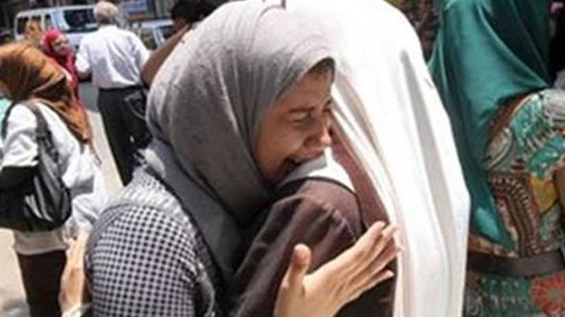 بكاء وإغماءات بسبب