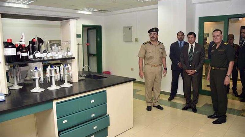 وزير الشباب والرياضة