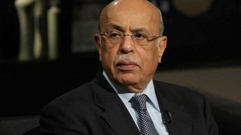 «مفيد شهاب» ضيف نادي