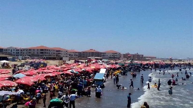 اقبال شديد من المواطنين