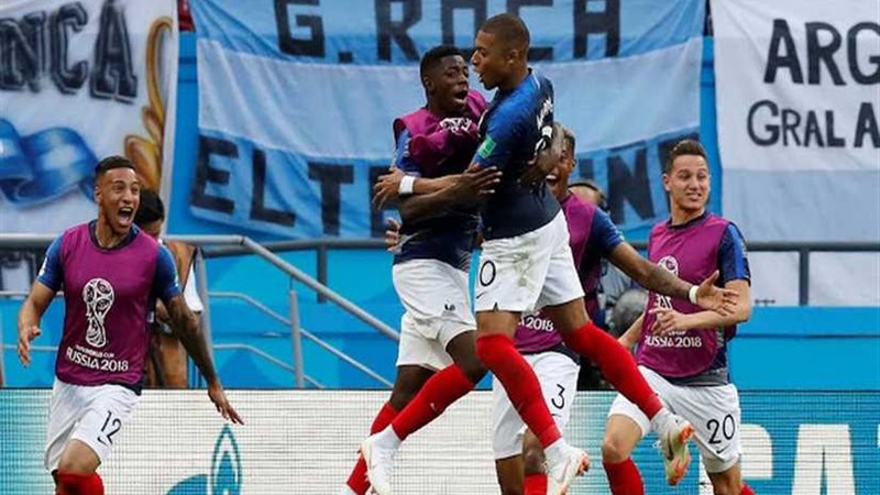 فرنسا تُقصي الأرجنتين