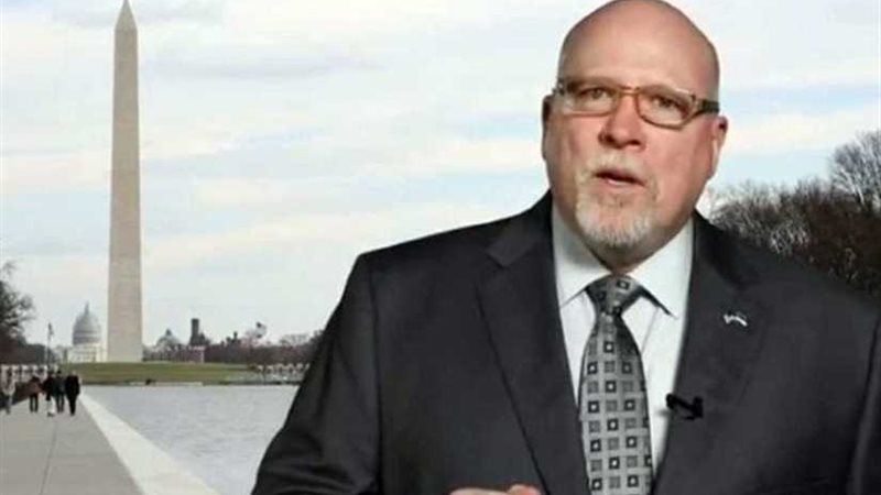 استقالة السفير الأمريكي