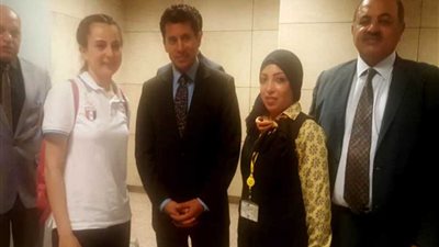 وصول أبطال الذهب على متن رحلة مصر للطيران من إسبانيا (صور)
