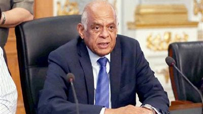 رئيس مجلس النواب يعود الى القاهرة بعد زيارة الى ألمانيا