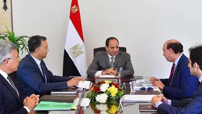 السيسى يوجه باستكمال دراسة الخطة الاستراتيجية لتطوير شبكة لوجستيات النقل