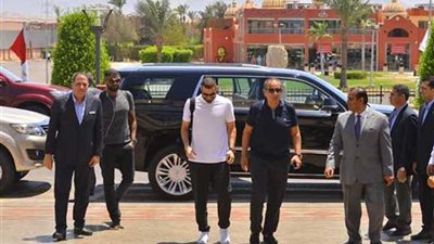 القناة الخامسة الفرنسية تنتج فيلمًا عن السياحة المصرية من المنظور الشعبي والثقافي