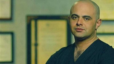 محمد العالم: غسول الفم عناية لصحة أسنانك وليس بديلًا للفرشاة والمعجون