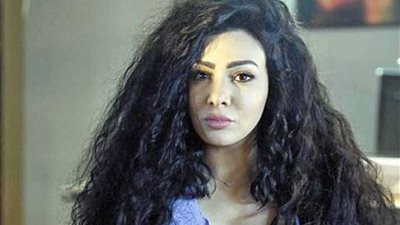 تأجيل محاكمة ميريهان حسين لاتهامها بالتعدي على ضابطي شرطي لـ 16يوليو