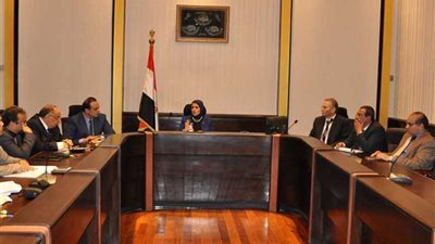 وزيرة الصحة توجه بإنهاء قوائم الانتظار بالمستشفيات