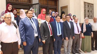 جامعة طنطا تكرّم مجتازي دورة “TOT 1” التمهيدية