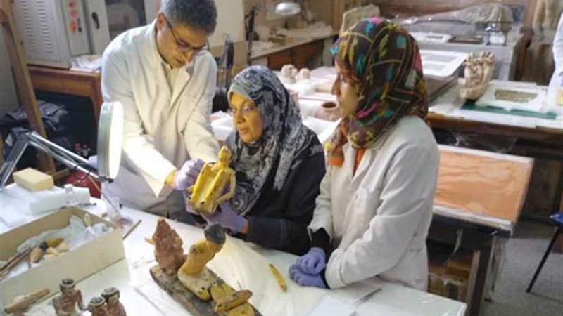 ترميم القطع الأثرية