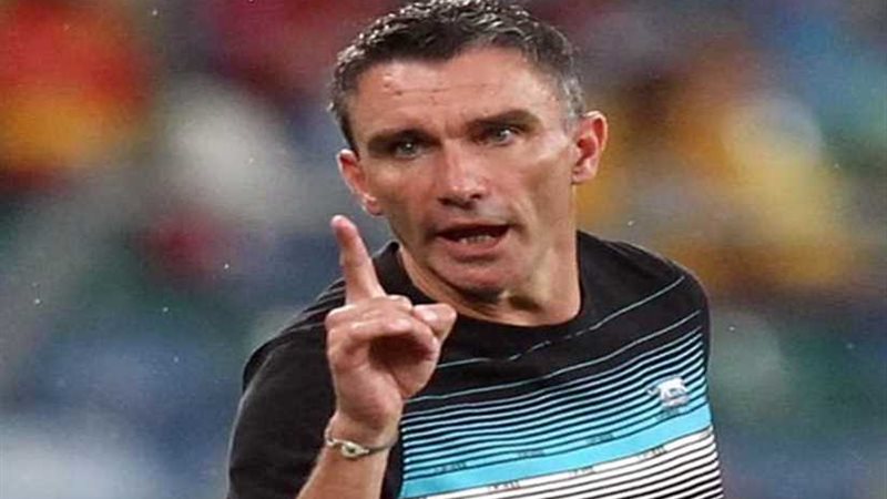 كارتيرون يستبعد لاعب