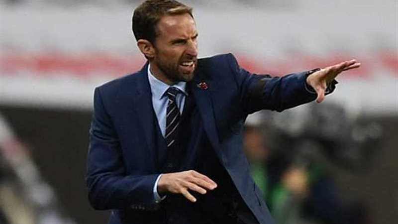 مدرب إنجلترا : أرغب