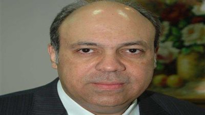 الطيار سامح الحفني رئيسًا لسلطة الطيران المدني