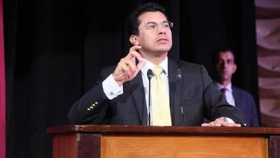 وزير الشباب والرياضة يلتقي أعضاء الأسر الطلابية بالجامعات المصرية