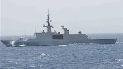 القوات البحرية المصرية والفرنسية تنفذان تدريبًا بحريًا مشتركًا