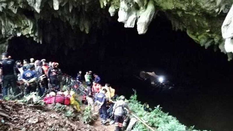 تضاؤل فرص إخراج أطفال