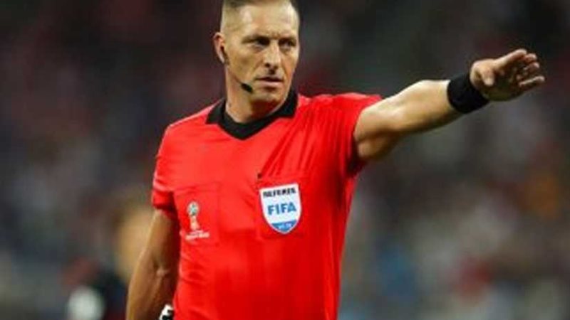 «فيفا» يكشف أسماء