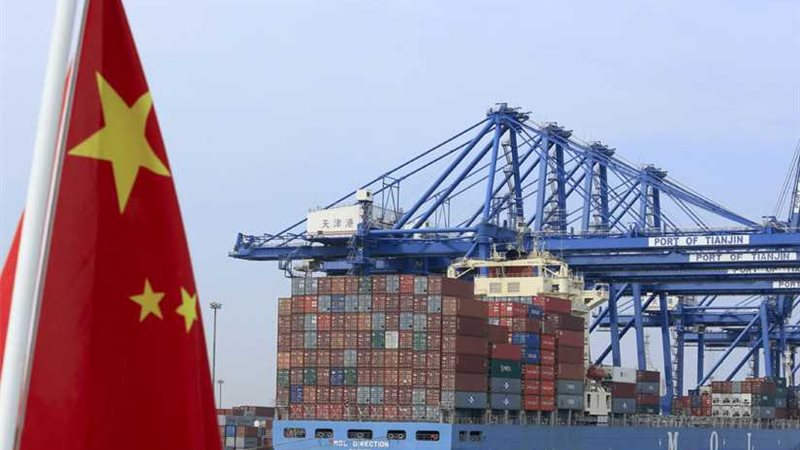 الصين تفرض رسوما