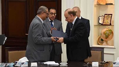 مدبولي يشهد توقيع بروتوكولي تعاون لتطوير 