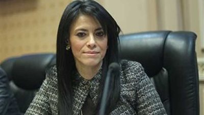 وزيرة السياحة: الحكومات تواجه تحديات زيادة النمو الاقتصادي