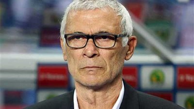 «كوبر» يصل القاهرة لتسليم التقرير الفني الخاص بالمنتخب لإتحاد الكرة