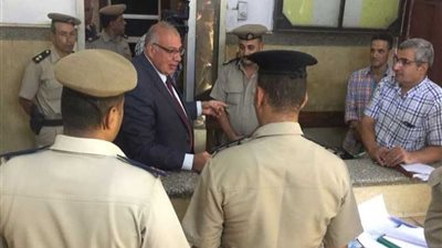 مدير أمن القليوبية يفاجئ سجن القناطر (صور)