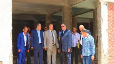 محافظ كفرالشيخ يتفقد 