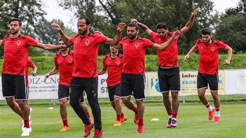 الأهلي يختتم تدريباته