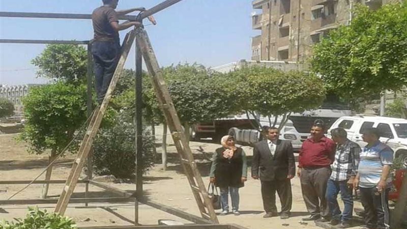 130 منفذا لبيع السلع