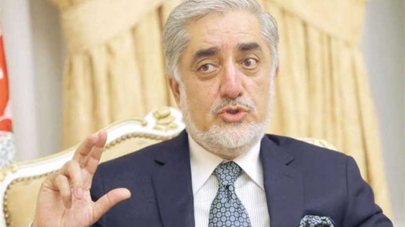 الرئيس الأفغاني يستقبل