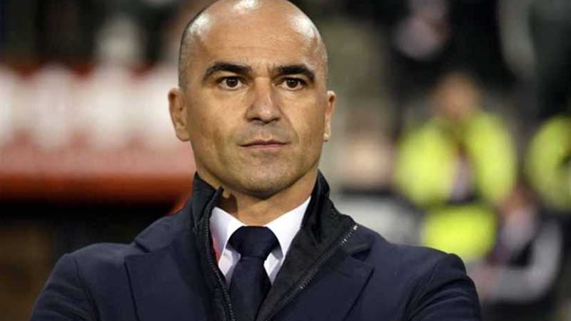 90 دقيقة تفصل الإسباني