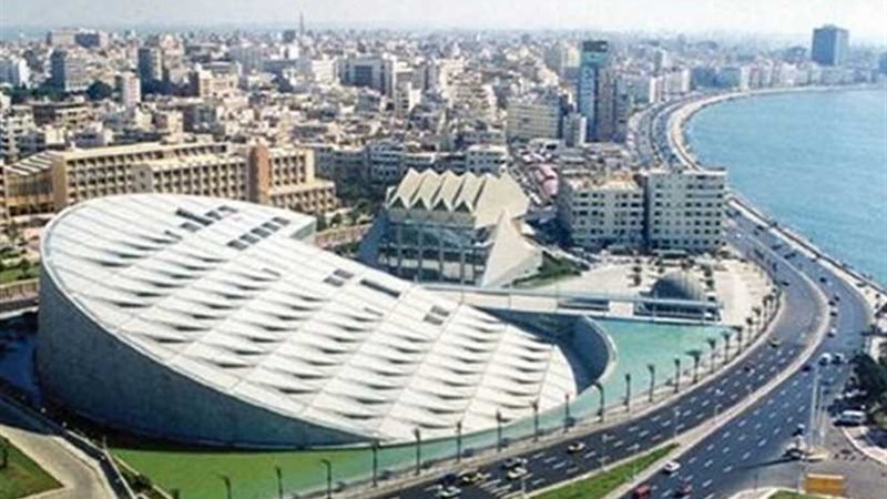 معرض أول مرة بمكتبة