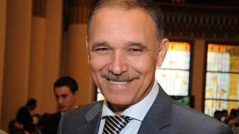 الحكومة توقف بناء