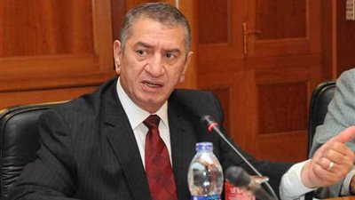 محافظ كفر الشيخ يوزع شهادة أمان لذوي الاحتياجات الخاصة