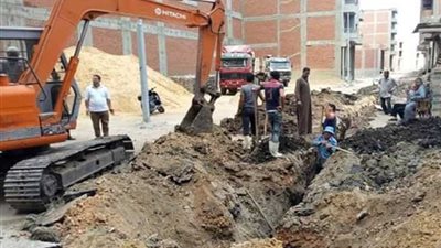 إيقاف أعمال حفر مخالف بأحد شوارع المنصورة