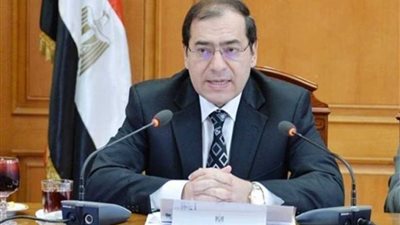 3 اتفاقيات للبحث عن البترول والغاز في مناطق سيناء البحرية وخليج السويس