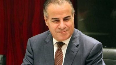 رئيس المنطقة الاقتصادية لقناة السويس يبحث تبادل الخبرات مع وفد ميناء روتردام