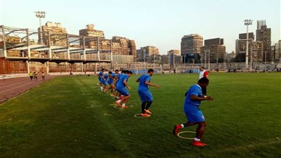 بالصور| المطراوي يقود تدريبات المستبعدين من معسكر المانيا