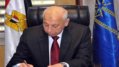 محافظ أسوان يوافق على خفض درجات القبول بمدارس التعليم الفني