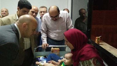 الصحة تتابع الحالة الصحية للمصابين بالنزلات المعوية بـ