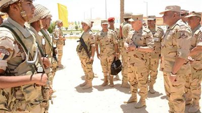 رئيس أركان حرب القوات المسلحة يتابع سير العمليات العسكرية بسيناء..