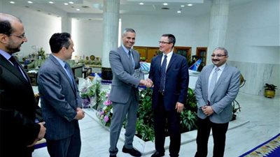 وفد شركة بوينج من العالمية يزور مصر للطيران