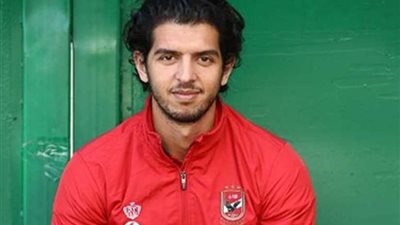 عمرو بركات وباسم علي يواصلان تنفيذ برنامجهما التأهيلي بمران الأهلي