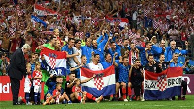 لماذا تنتهي أسماء لاعبي كرواتيا بـ 