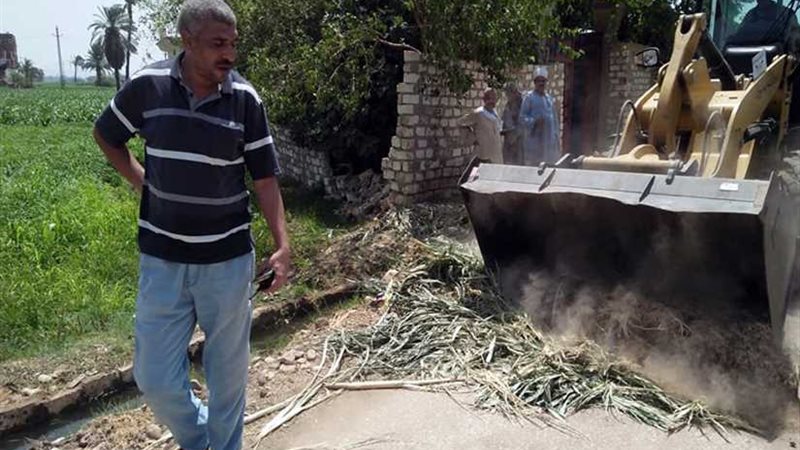 إزالة ٣٠ مطبًا وتحرير