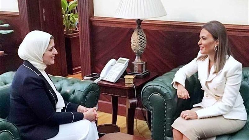 زايد ونصر تبحثان