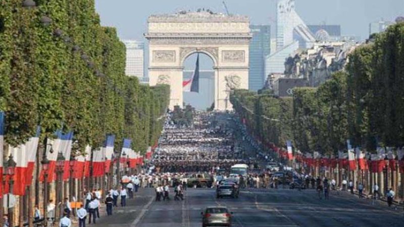 احتفالات مبهرة في